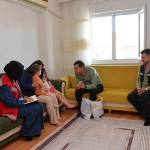 oksuz-ve-yetim-cocuklarin-yuzleri-guldu.jpg