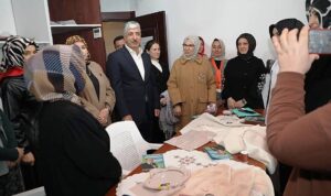 omeroglu-kadinlardan-destek-istedi-Rbpbs8aw.jpg