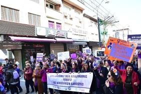osmangazide-sehirde-esit-adimlar-bursa-kadin-calistayi-duzenleniyor.jpg