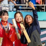 paris-2024un-ilk-madalya-sevinci-galaxy-z-flip6-olimpiyat-ozel-surumuyle-cekilen-zafer-selfieleriyle-olumsuzlesti.jpg