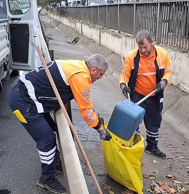 Sağanak ve Fırtınaya Karşı İBB Ekipleri Görev Başında
