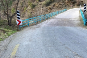 salihli-ve-alasehirde-kopru-korkuluklari-yenilendi.jpg
