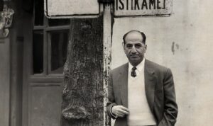 samim-kocagoz-mecburi-istikamet-belgeseli-izmirliler-ile-bulusuyor-NdPBmlaX.jpg