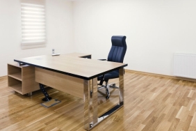 schreibtisch aus massivholz