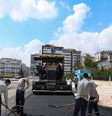 Selçuklu Belediyesi Asfalt Çalışmalarına Devam Ediyor
