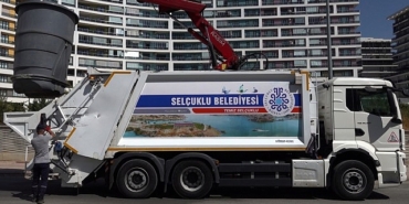 selcuklu-sakinlerinin-yasam-konforu-icin-calismalarina-araliksiz-devam-eden-selcuklu-belediyesi-daha-temiz-bir-selcuklu-icin-gece-gunduz-mesai-yapiyor.jpg
