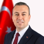sivas-belediye-baskani-dr-adem-uzun-30-agustos-zafer-bayrami-munasebetiyle-bir-mesaj-yayinladi.jpg