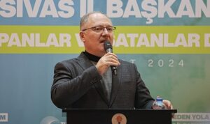 sivas-belediye-baskani-ve-ak-parti-belediye-baskan-adayi-hilmi-bilgin-sektor-bulusmalarina-araliksiz-IIuTprse.jpg