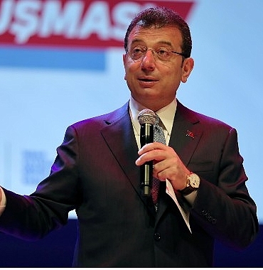 tbb-ve-ibb-baskani-ekrem-imamoglu-enstitu-istanbul-ismek-egitmenler-bulusmasinda-konustu.jpg