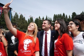 torbali-belediyesinden-ogrencilere-hem-egitim-hem-de-ulasim-destegi.jpg