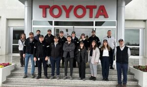 toyota-otomotiv-sanayi-turkiye-once-bagis-sonra-fabrika-turu-projesine-kaldigi-yerden-devam-ediyor-2QeMbb6y.jpg