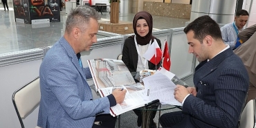 turk-mobilyalari-dunyayi-donatiyor.jpg