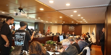 turkiye-200-bin-ton-zeytinyagi-100-bin-ton-sofralik-zeytin-ihracat-hedefiyle-yeni-sezona-girdi.jpg