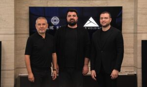turkiyede-luksun-yeni-yuzu-elie-saab-ve-tor-holding-ortakligi-CKnYHSDO.jpg