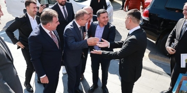 turkmenistanin-ankara-buyukelcisi-mekan-ishanguliyev-belediye-baskani-ariyi-ziyaret-etti.jpg