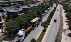 uc-ilcede-14-km-yol-asfaltlaniyor-izmir-buyuksehir-belediyesi-asfalt-atagi-baslatti-cnkHKUO6.jpg