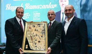 ulastirma-ve-altyapi-bakani-abdulkadir-uraloglu-acilis-ve-iftar-programlari-vesilesiyle-geldigi-iznikte-yeni-D5cJb8pz.jpg