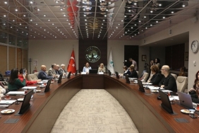 uskudar-universitesi-erkekler-bekarlik-sultanlik-demiyor-erkeklerin-dunyasi-2024-arastirmasi-sonuclari-aciklandi.jpg