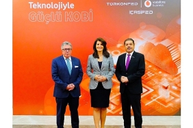 vodafone-business-ve-turkonfed-kobileri-dijitallestirmeye-devam-ediyor.jpg