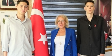 yalindan-baskan-vekili-ozdemire-ziyaret.jpg