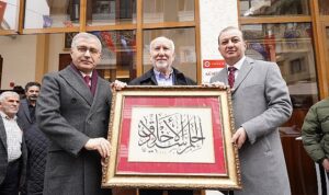 yeniden-insa-edilen-uskudar-gumussu-camii-ibadete-acildi-yfTf3nFr.jpg