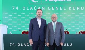 yesilayin-yeni-genel-baskani-doc-dr-mehmet-dinc-oldu-j1M1jUFn.jpg