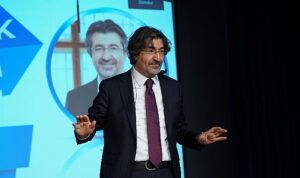 ziraat-bankasi-genel-mudurunden-girisimcilik-dersi-R9xM1Sky.jpg