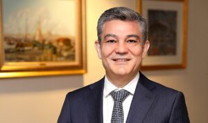 zurich-liderlik-ekibini-atilla-benli-ile-daha-da-guclendiriyor-B4gGCSRW.jpg